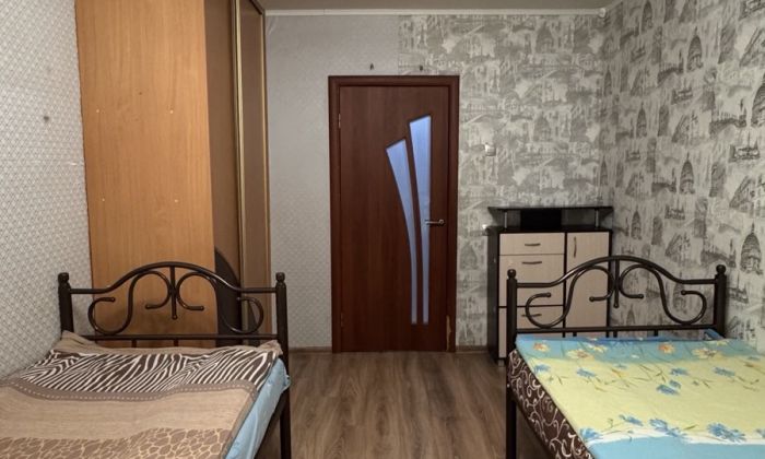 Строителей 25