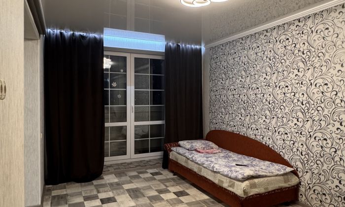 Нефтяников 62