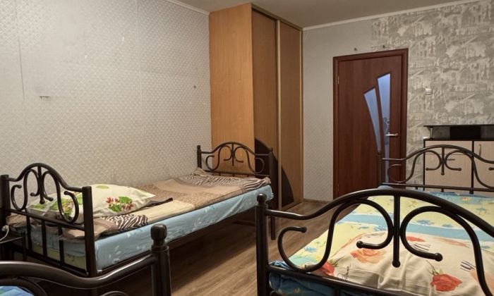 Строителей 25